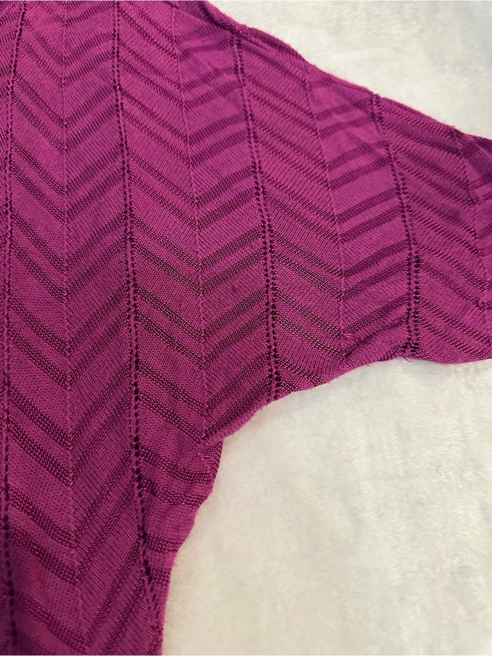 White House Black Market Chevron Knit Top in Magenta Size XS 3/4 Dolman Sleeves - Picture 12 of 13